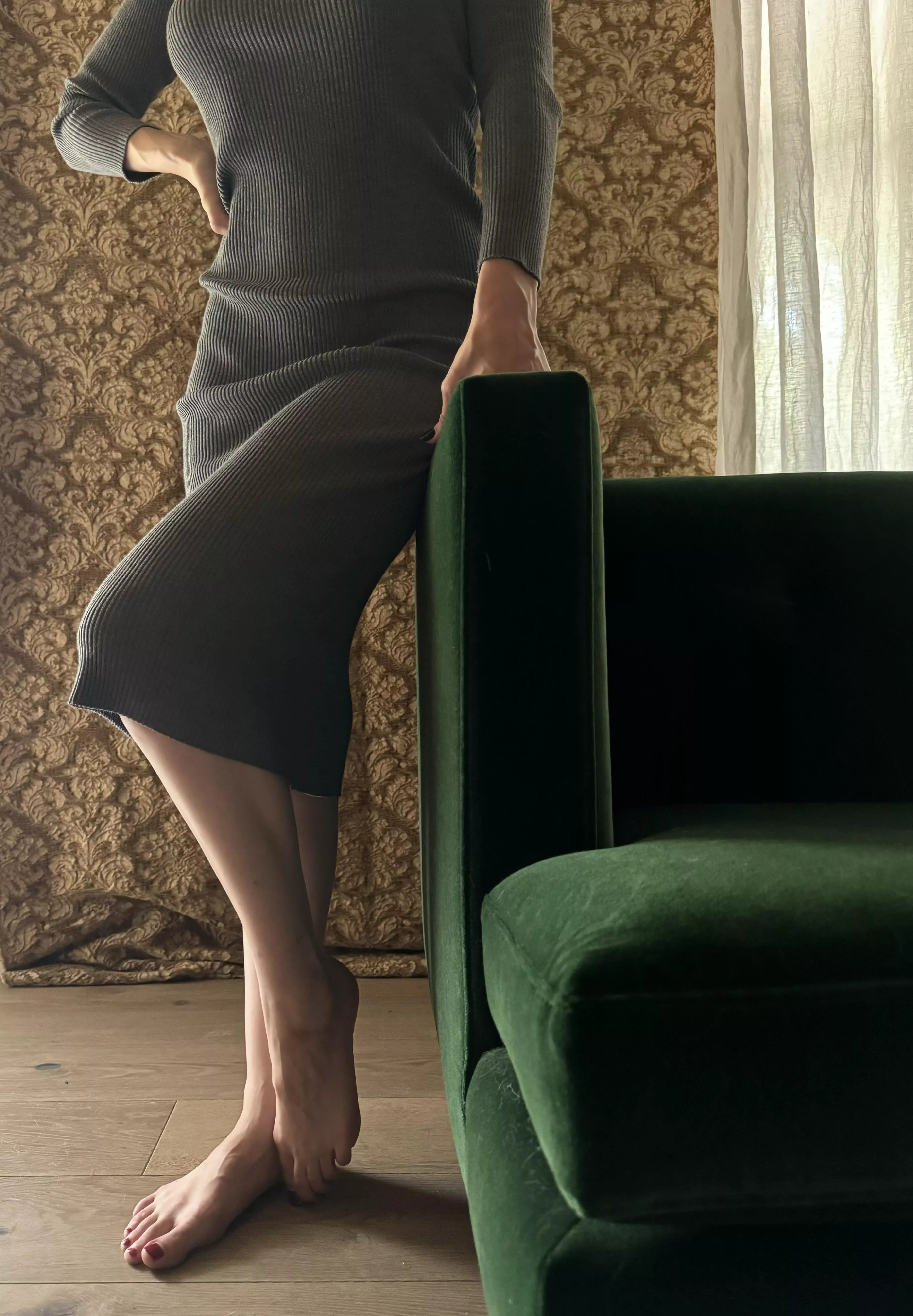 Are you going to be a good boy and crawl to mommy?