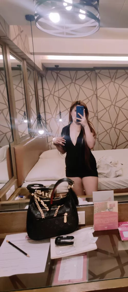 Available now walk and vcs dm me @urmamiapple