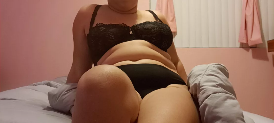 BBW in black