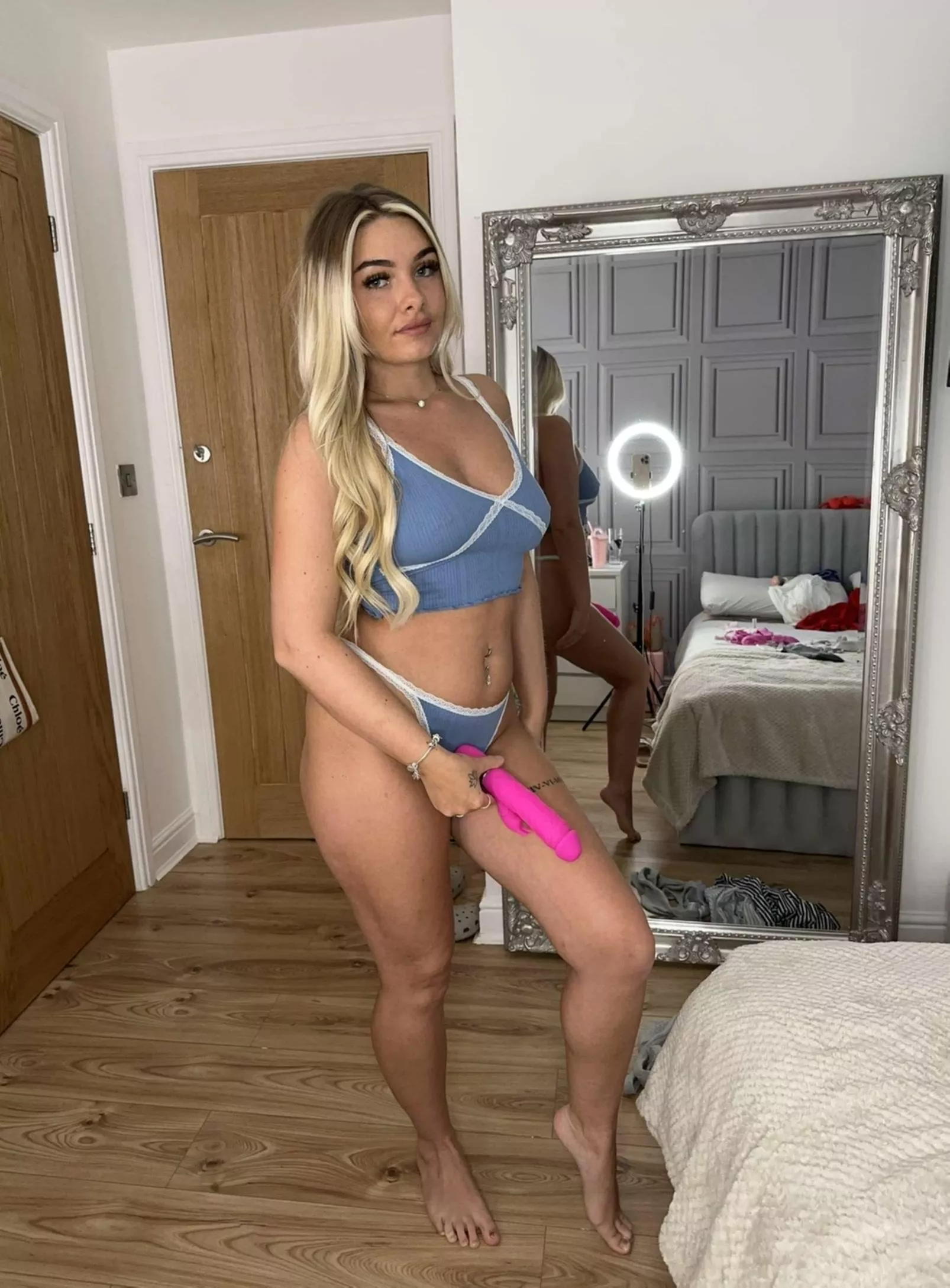 Bet you that mine is bigger than urs sissy