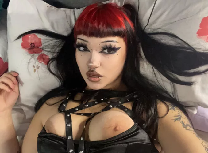 boobs out for the goth girls