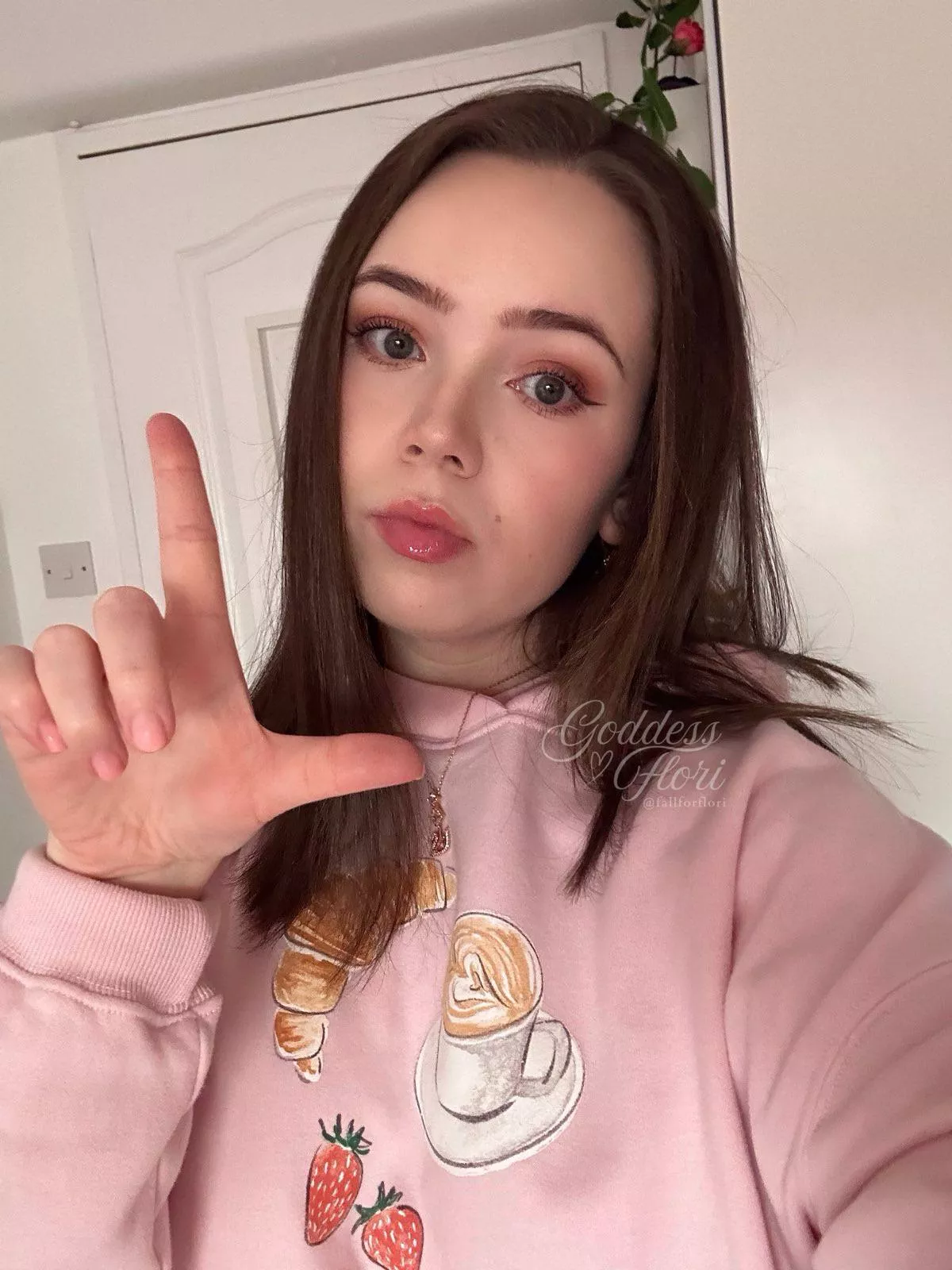 Daily reminder: I get paid to exist, and you exist to pay me, so send and fulfil your purpose, loser! 🙄💸✨