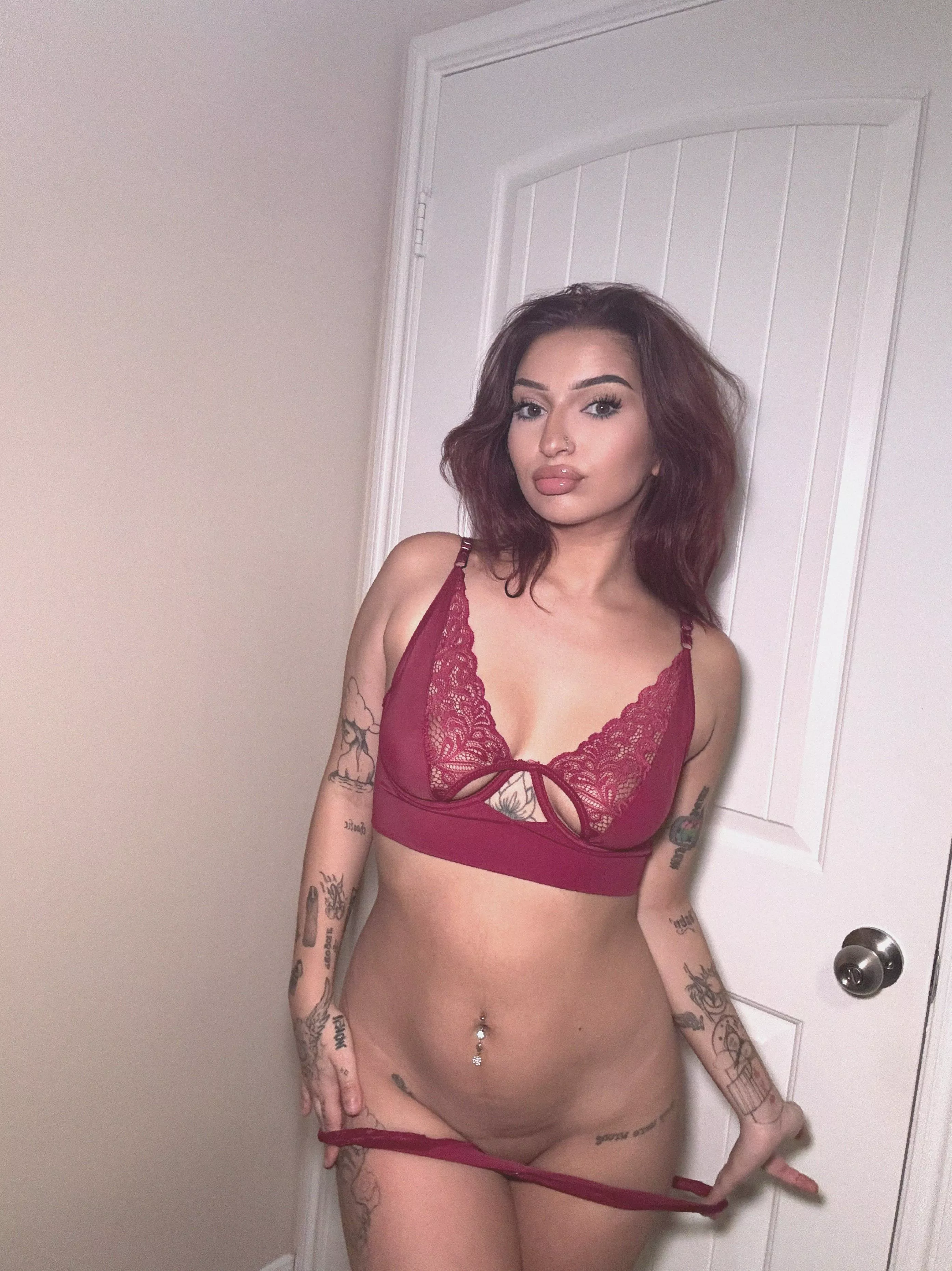 does this lingirie looks good on me