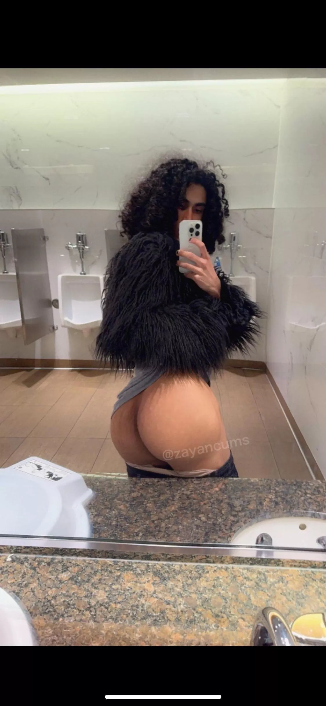 Early morning blowjob with cum swallow hmu I’m in Arden come to me 