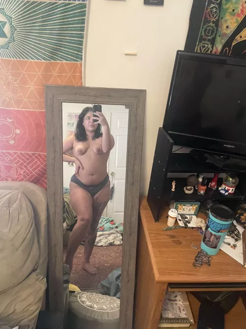 F25 5’4” 165lbs trying to love this body more