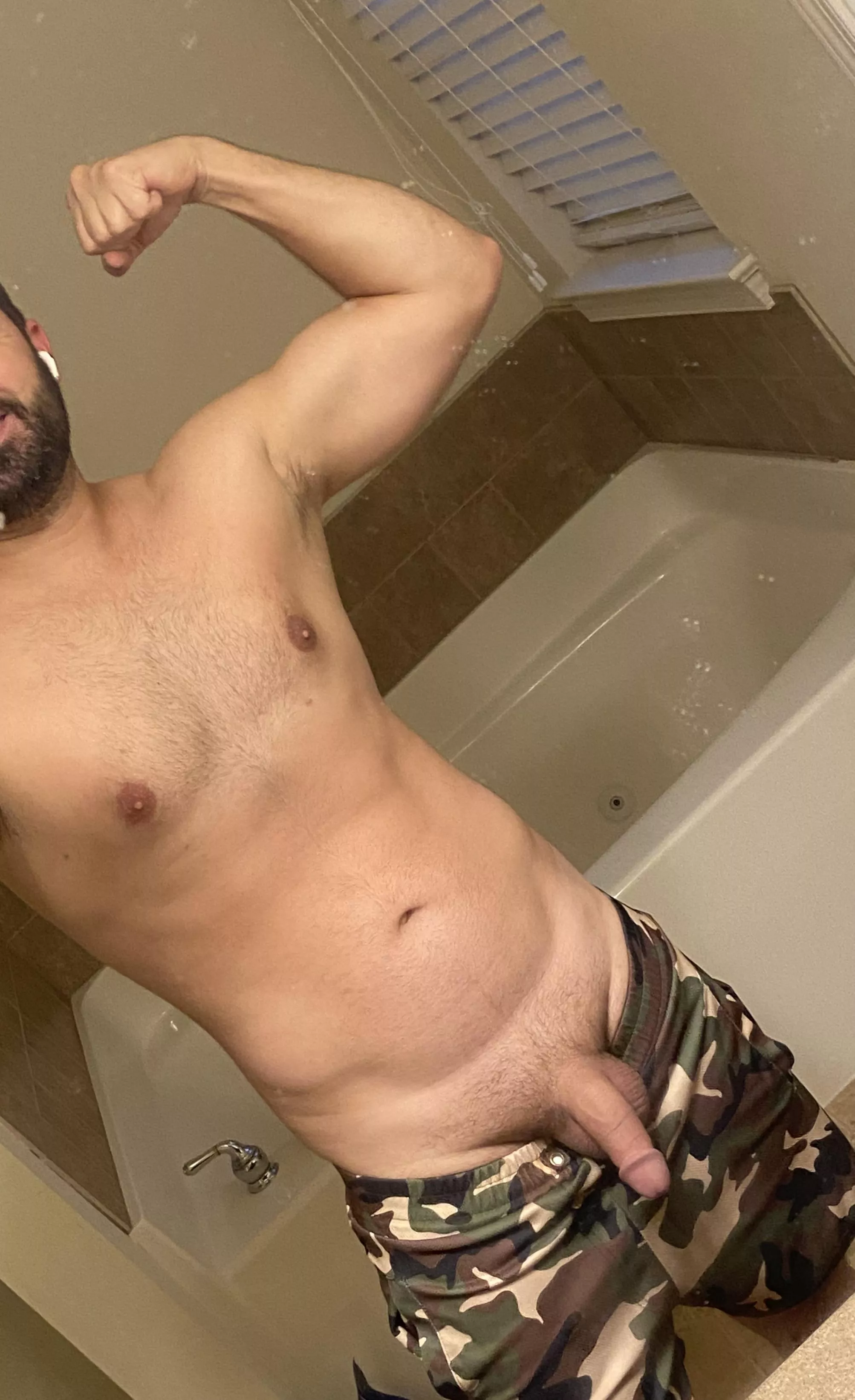 Fellow studs hit me up 