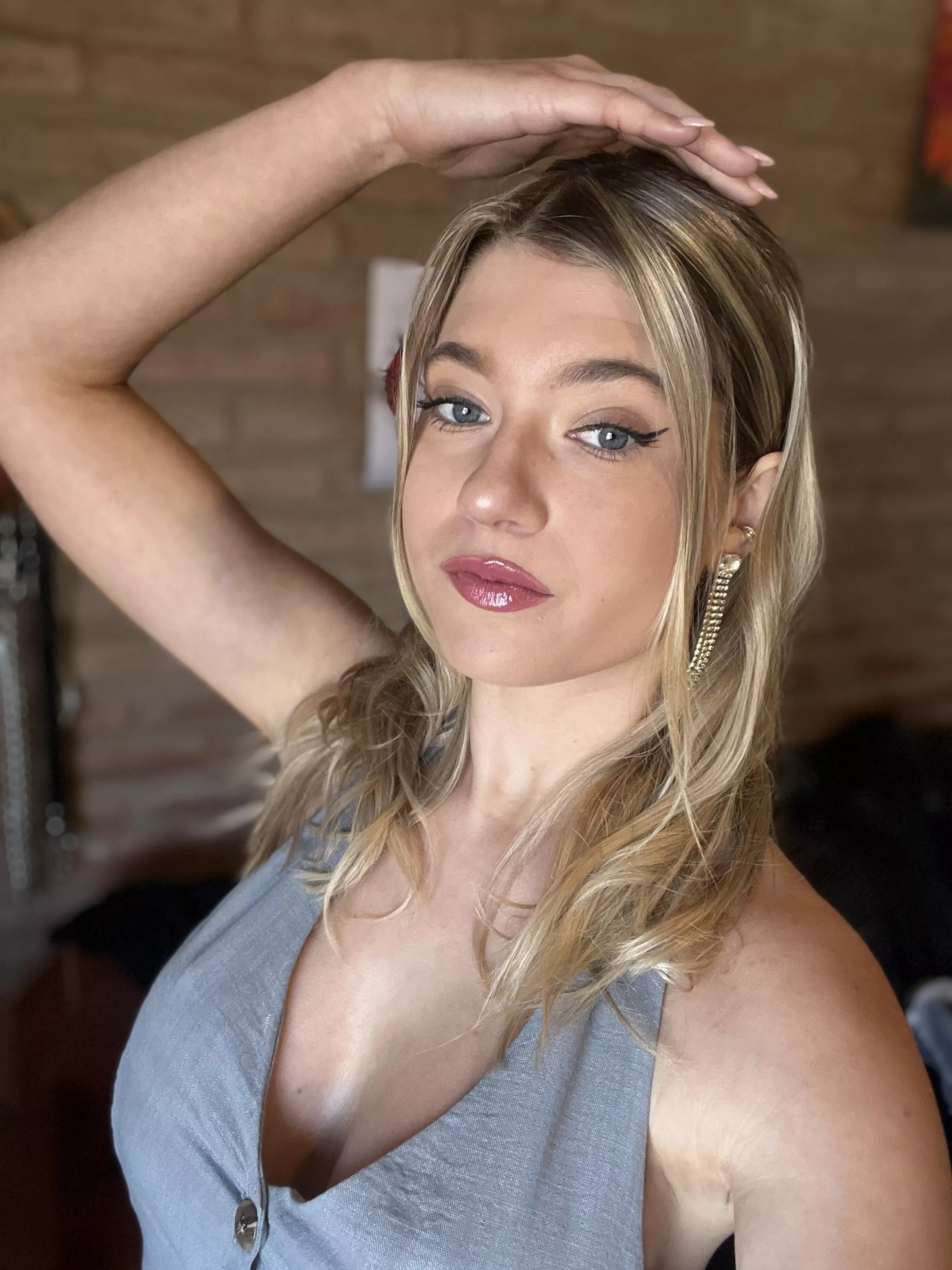 Free today? Hit me up!