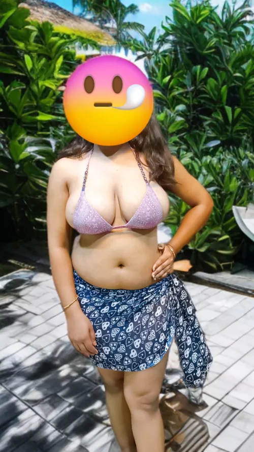 Give Best Caption and Get Reply From Indian Hot Wife