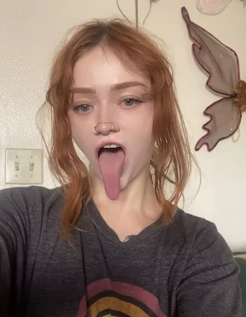Give me some tongue content ideas you’d like to see :) 