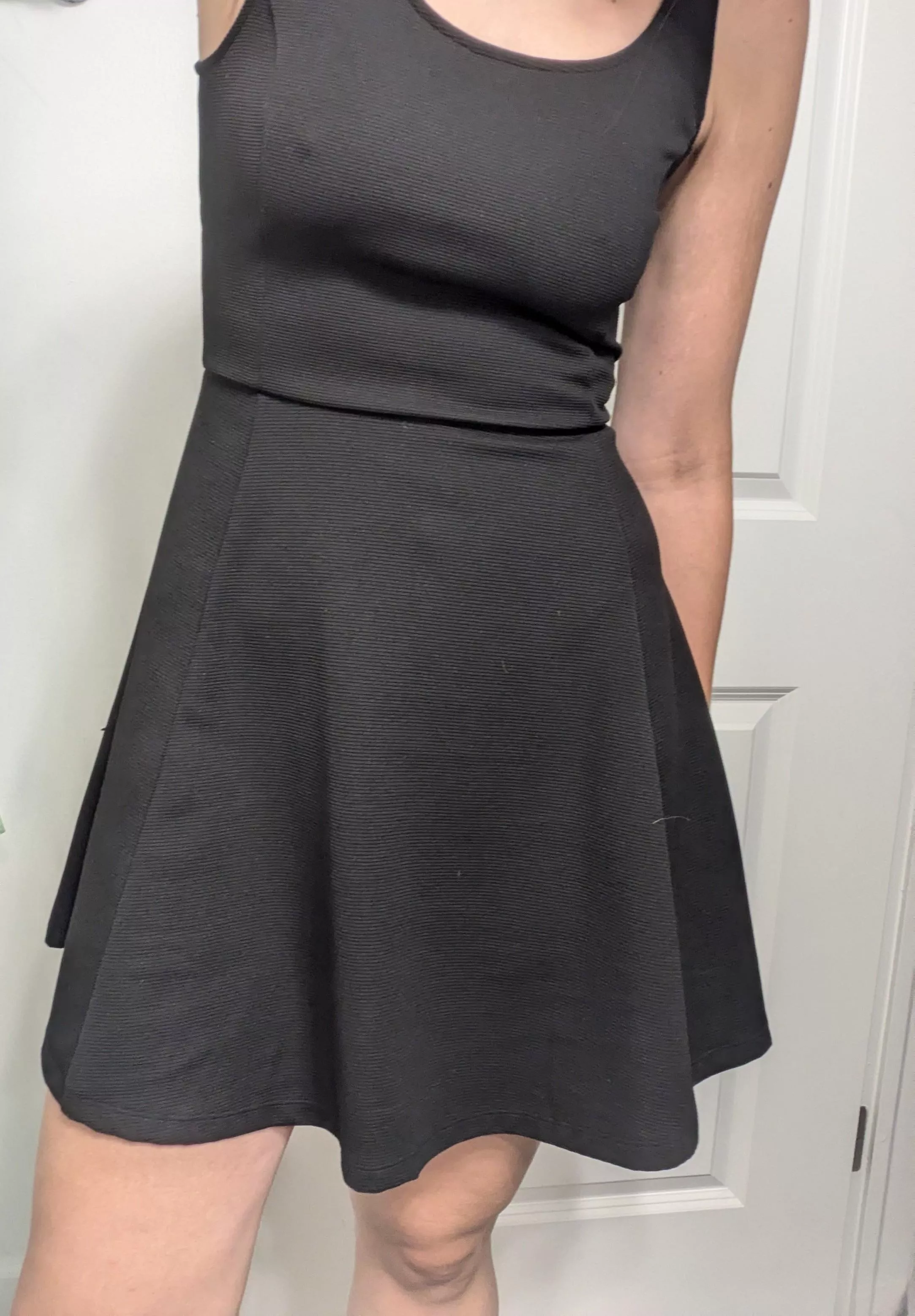 Happy little mild dress day (f)