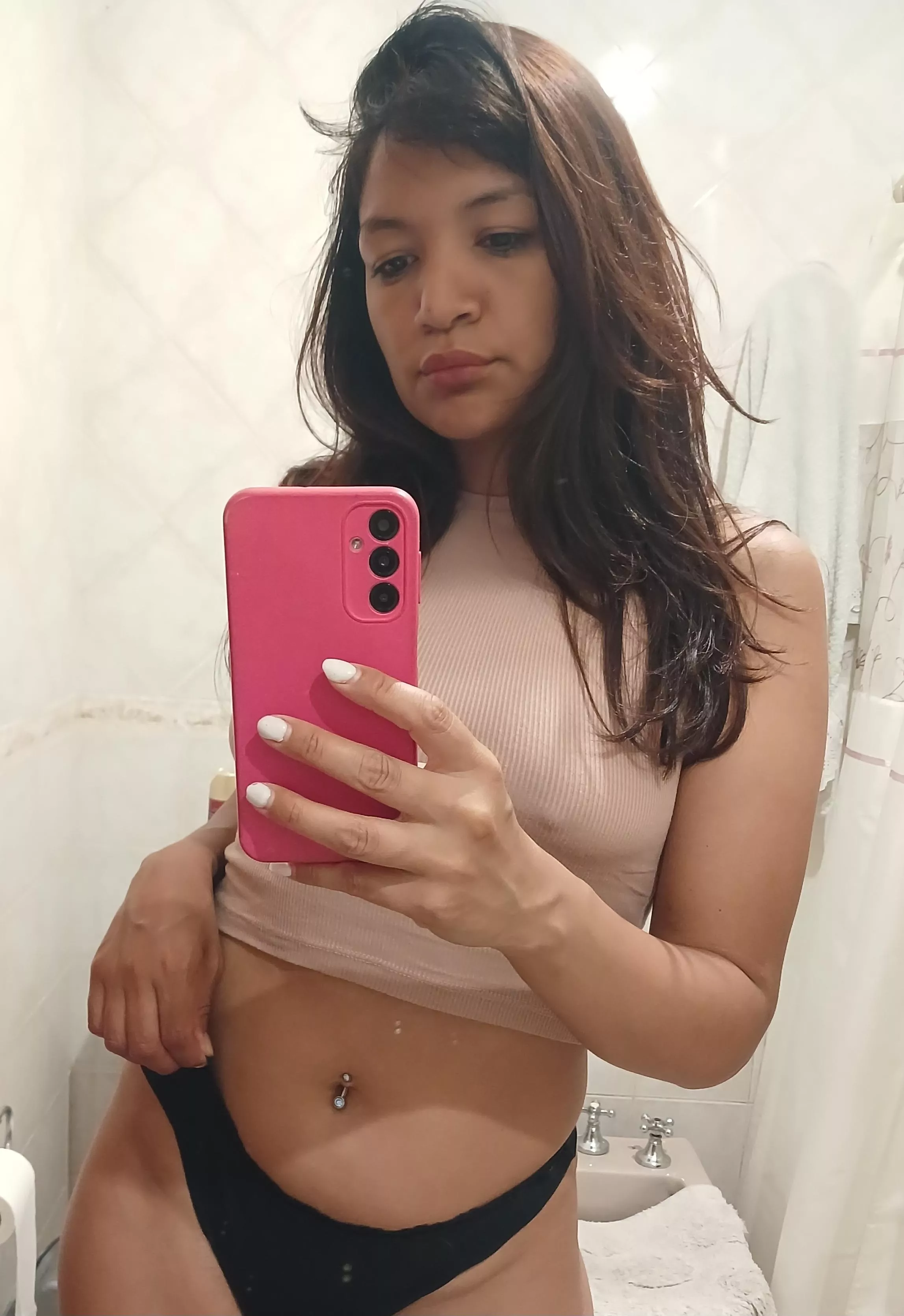 Hello daddy, I am available now for sexting, custom, vc and weekly promotions for GFE