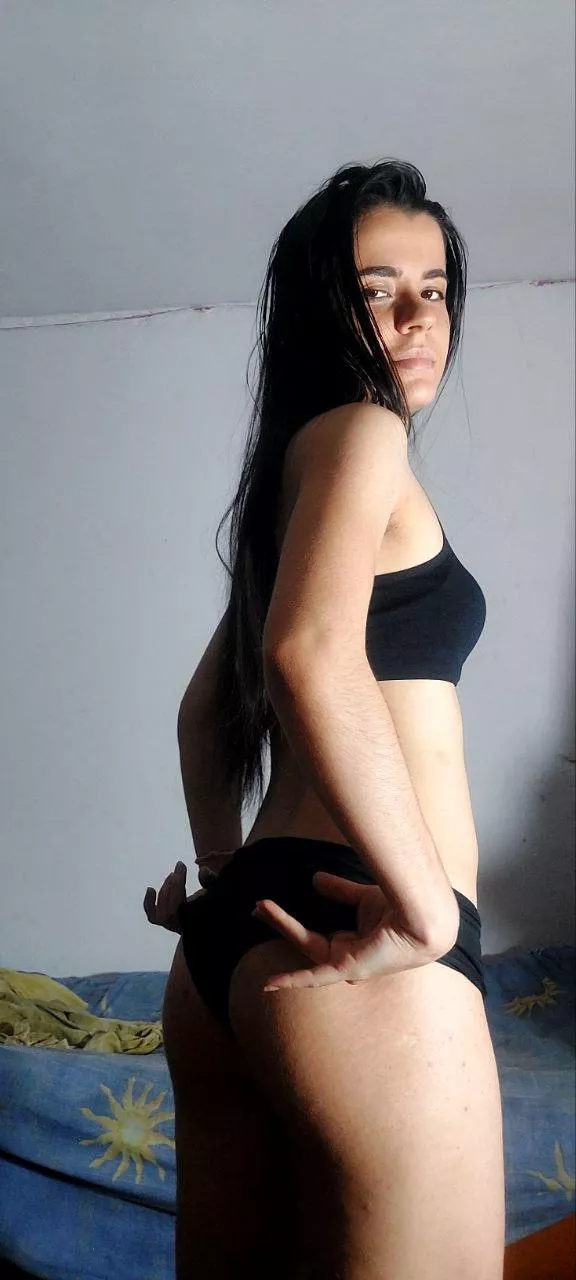 I can't say no to a good spanking