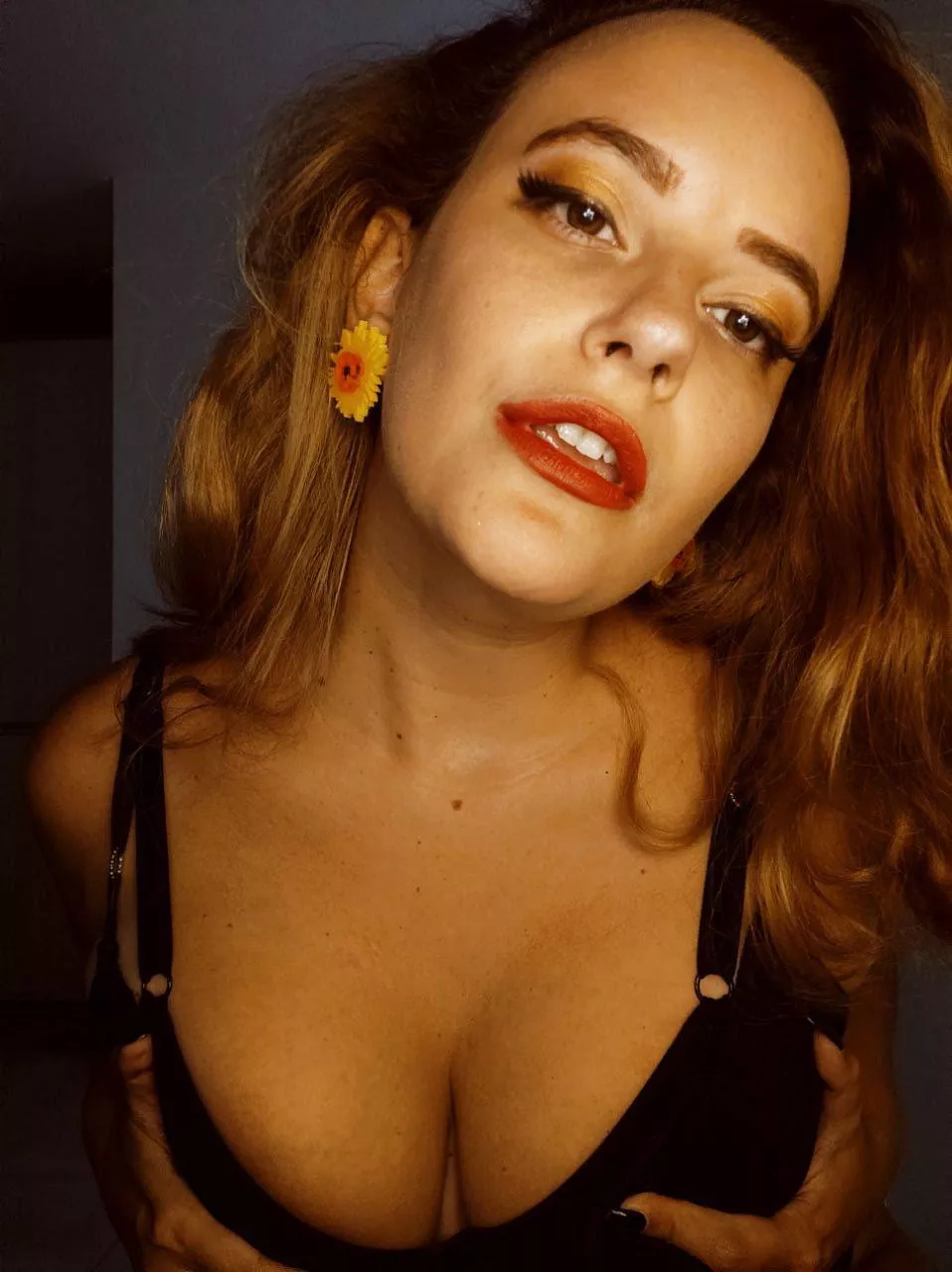 I hope you keep me in mind when you jerk off 