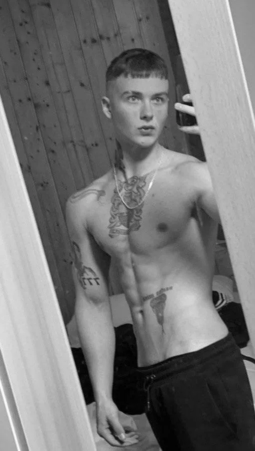 I know u want to send me your money. So open up your wallet boy