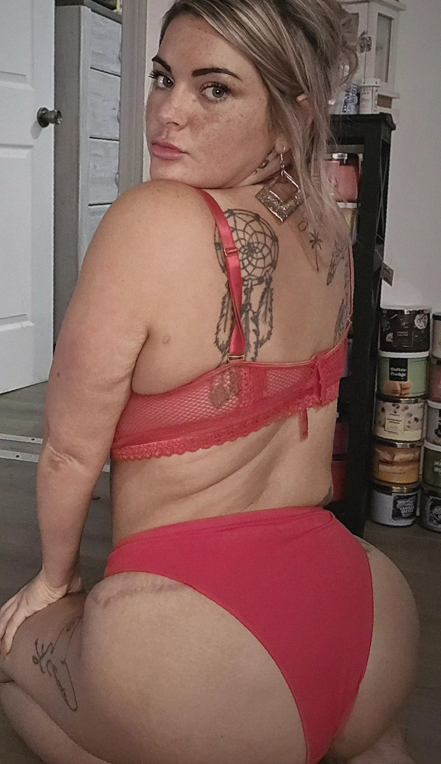 i might be a grandma but im still fuckable ;)