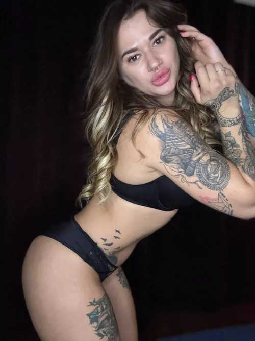 I'm exactly the milf you were looking for