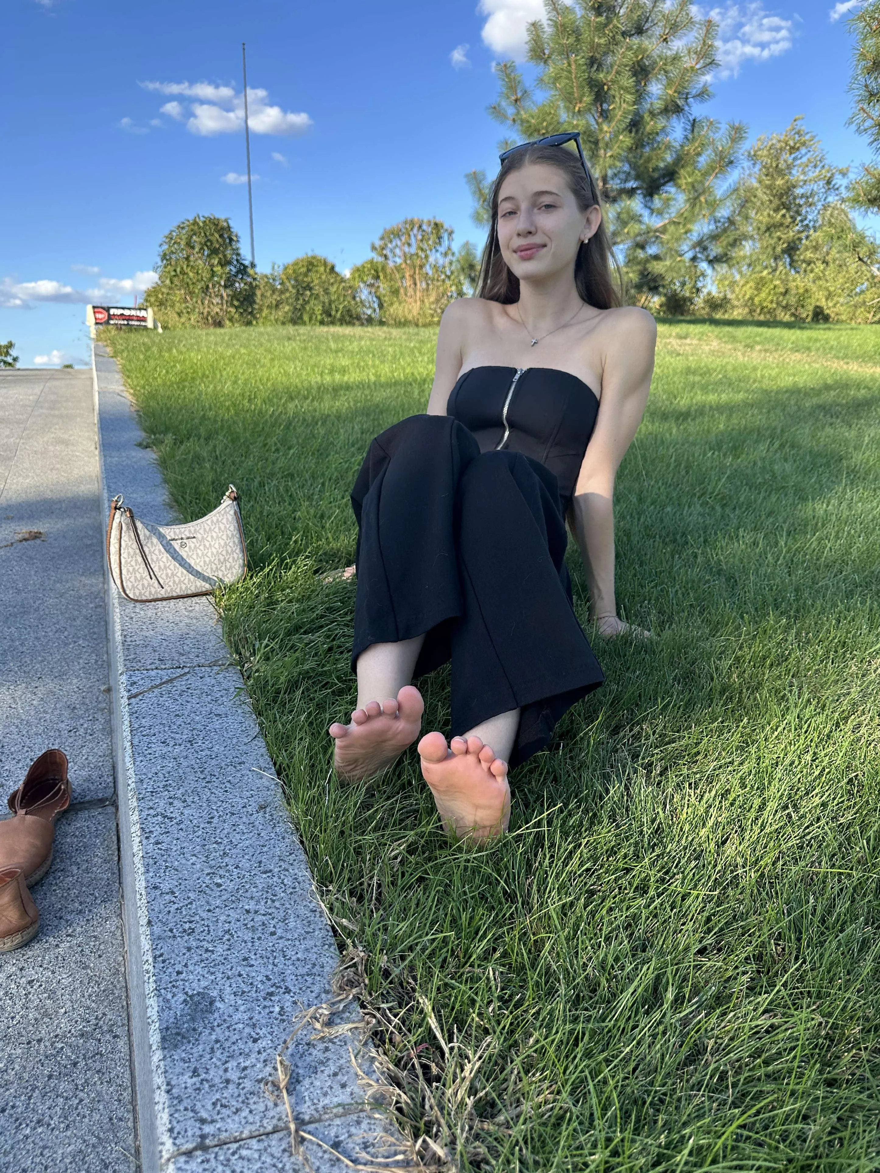 Im going to tell your wife that you love my feet