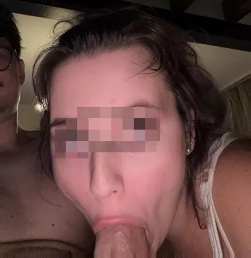 - Je peux manger ta Boule de Berlin? Oui si tu passe par mes boules avant! 