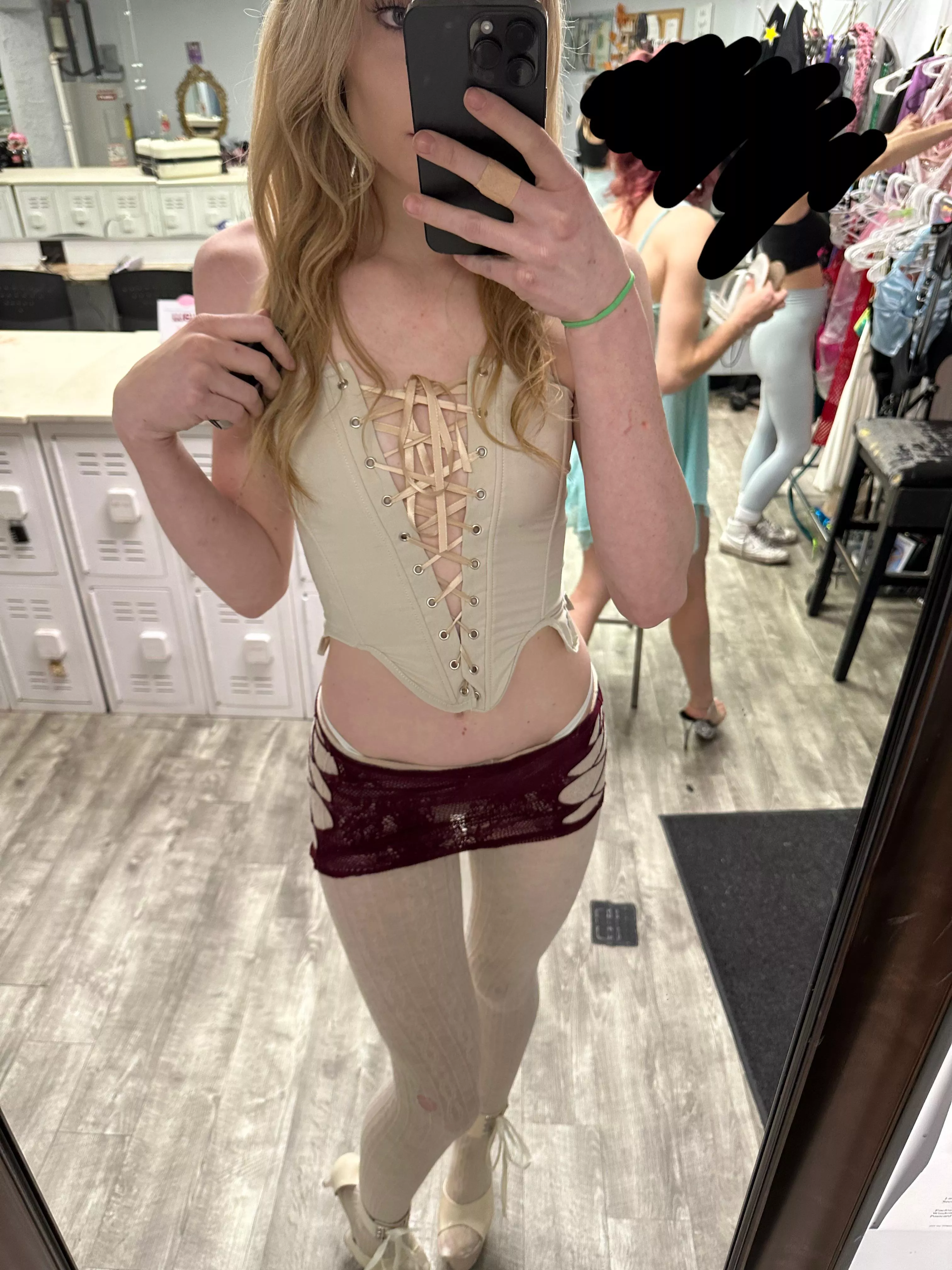 like my outfittt? ;) 