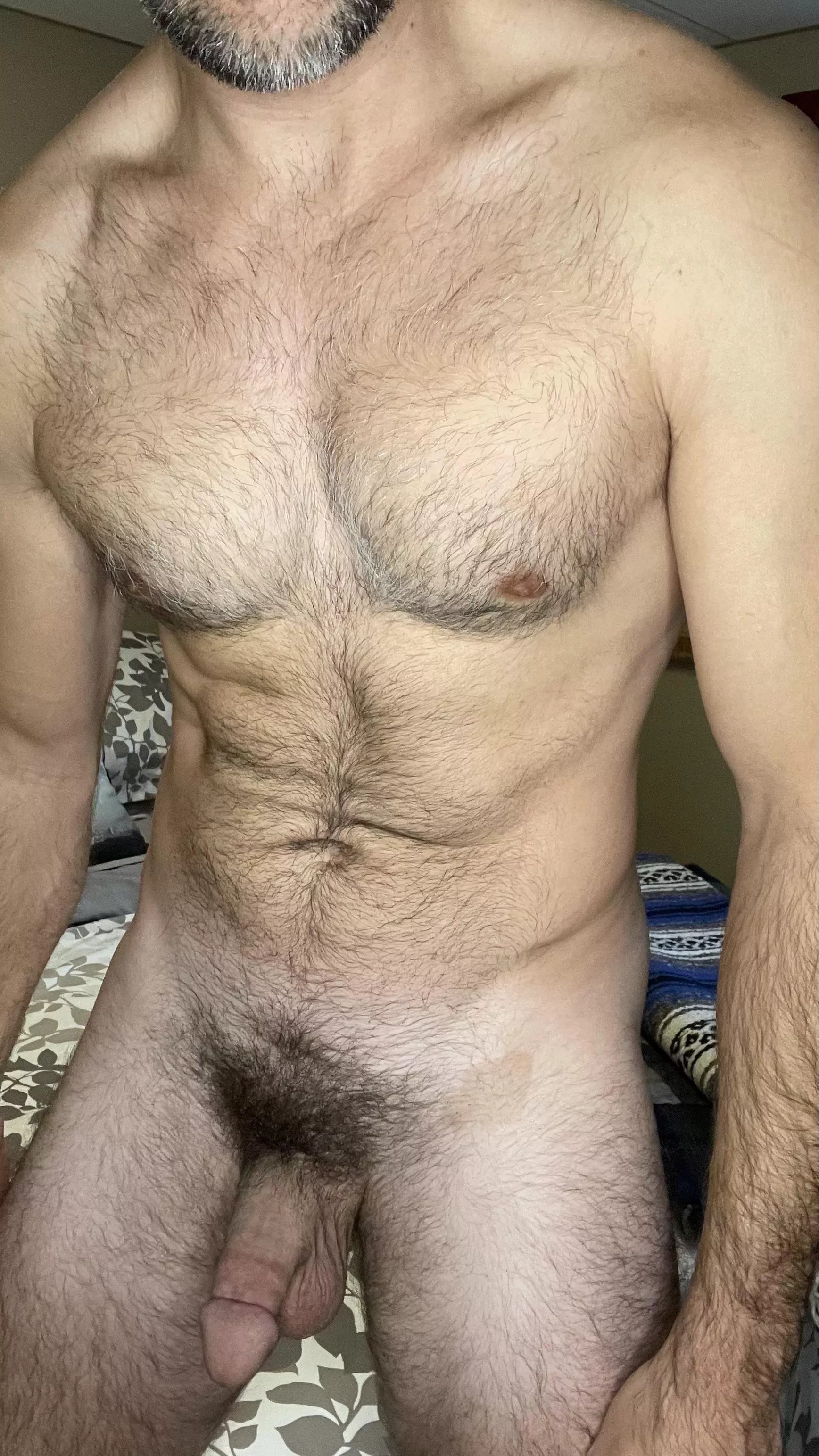 Looking for a bro with chill vibes. [39]