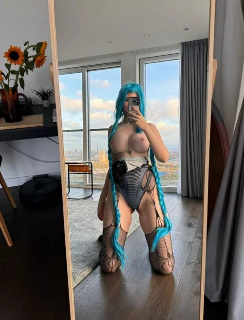 My gorgeous body in the mirror