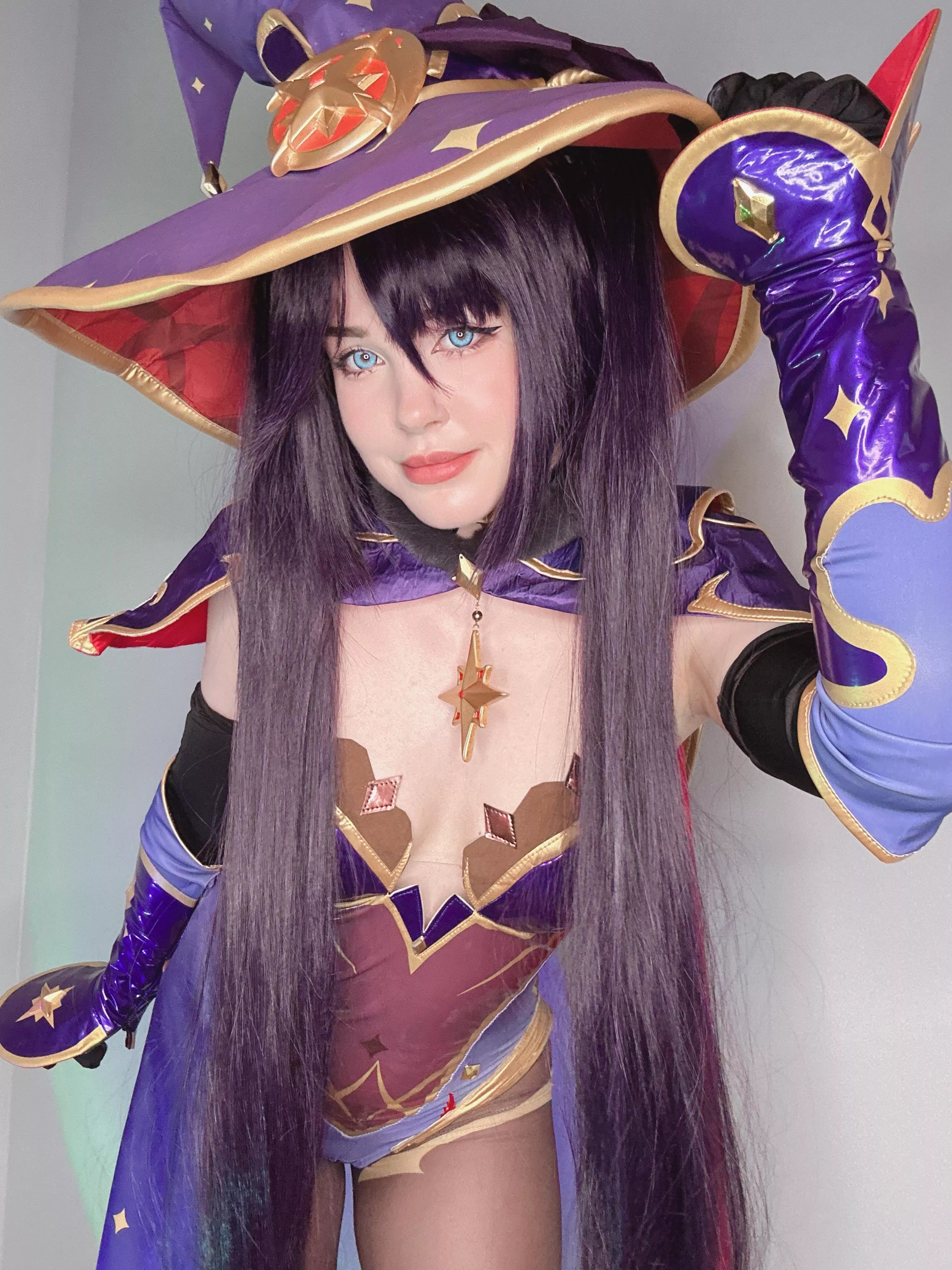 My Mona Cosplay from Genshin Impact (Emfoxpng)