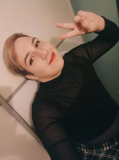 New hair color 🥰 bye bye braunes Haar und hallo blond/rosa