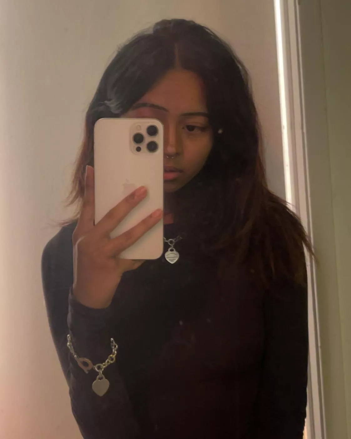 obsessed and weak for a college blasian brat🍒