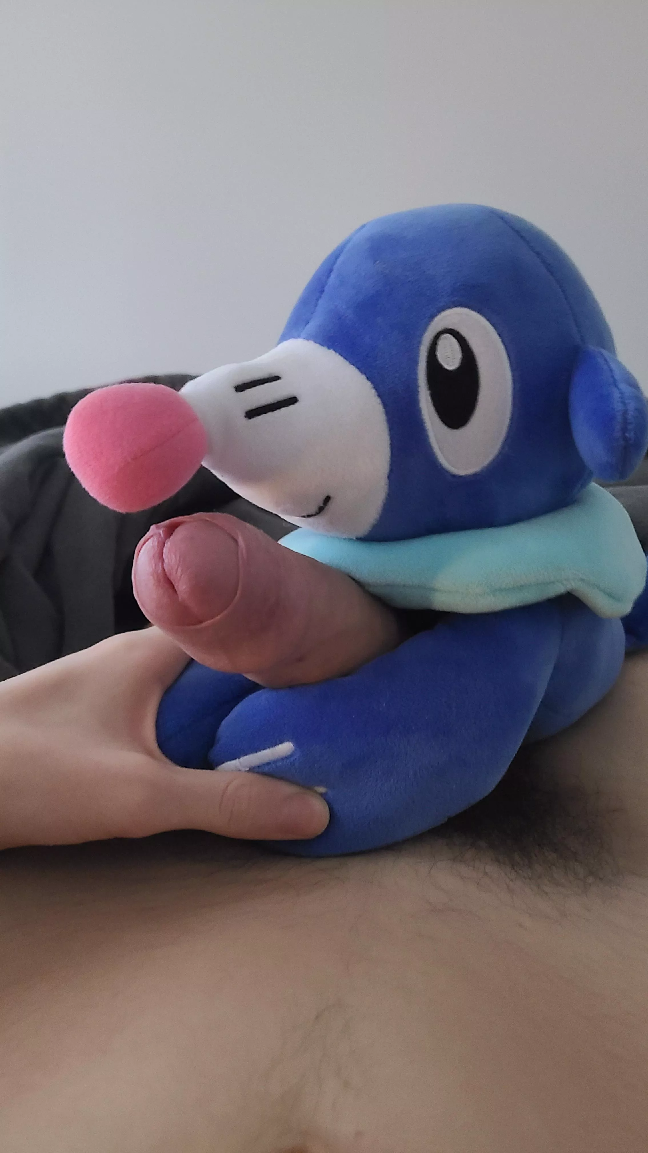 popplio helped me wake up today <3