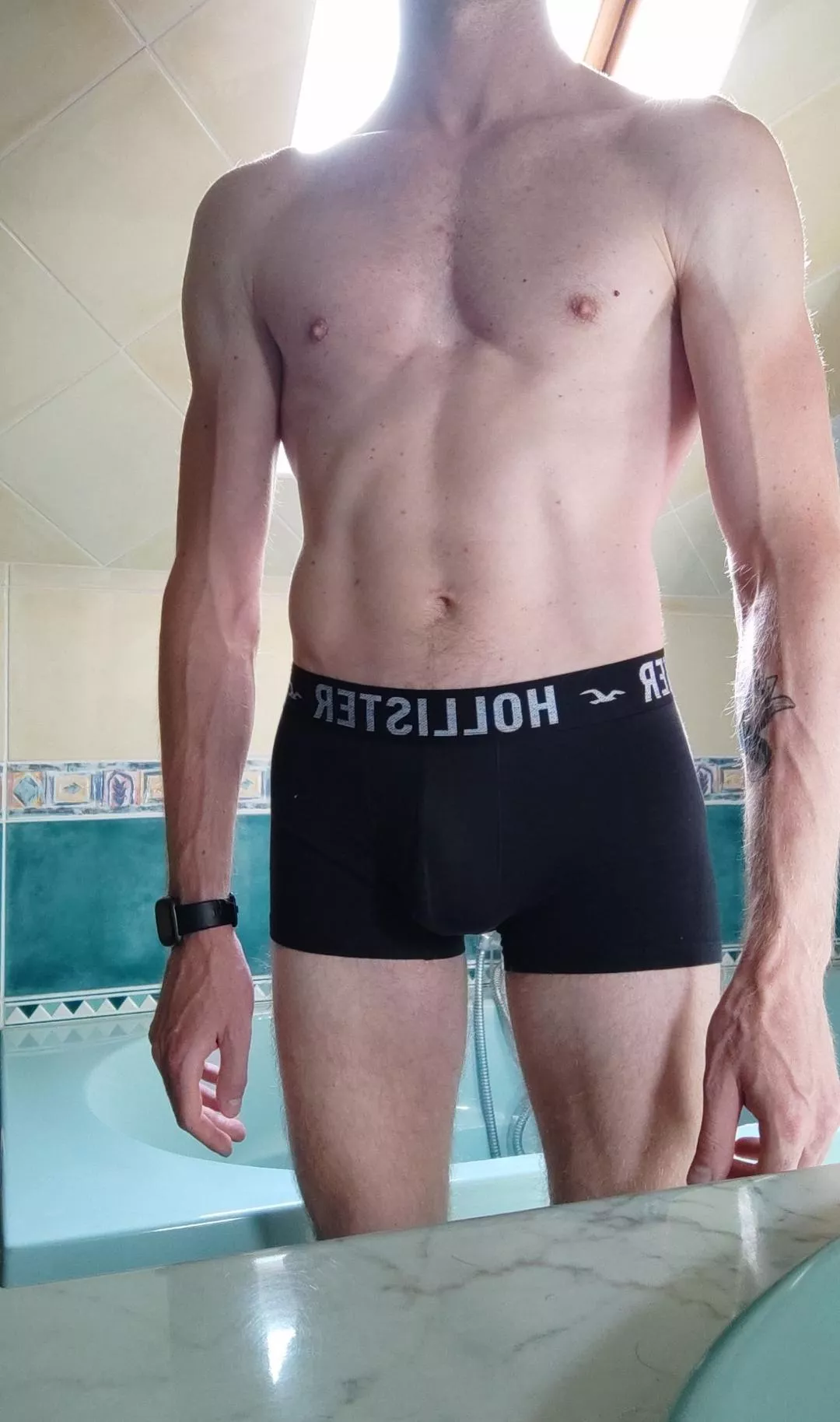 Qui pour discuter et nude ? SC : kal72228 (35 ans)