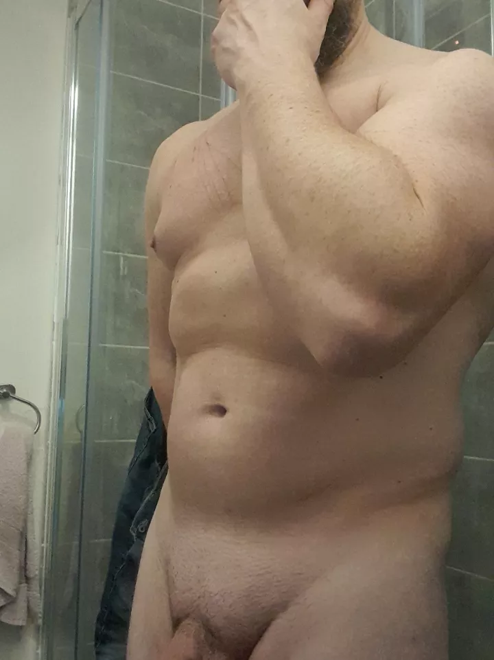 Rate (m)e please. 47M, 168lbs, 5'5. 