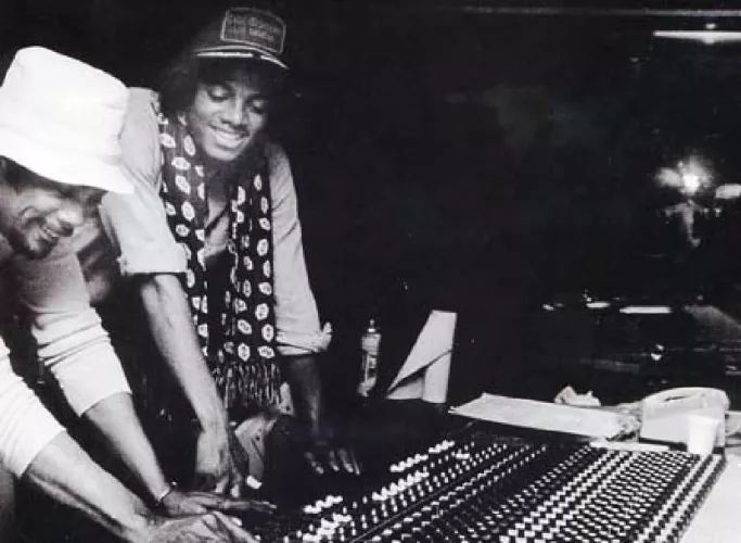 Real photo emerges of gay IDF veteran Adam Friedland in blackface