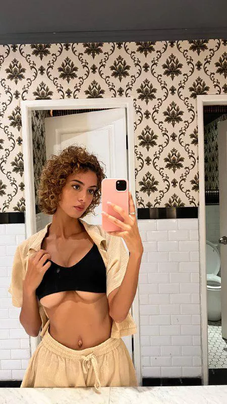 Reflections don’t lie, feeling flawless.