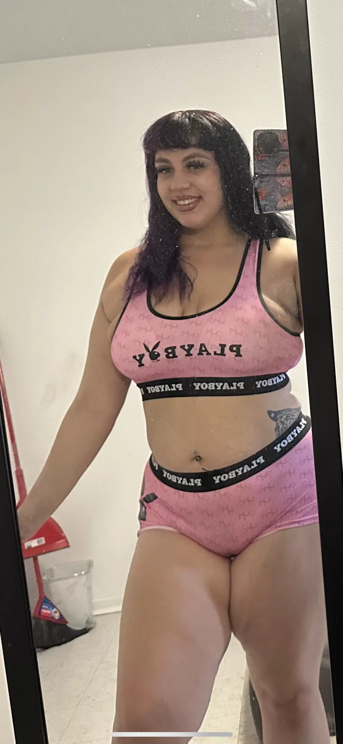 Serve me like a pirate and give me the loot 