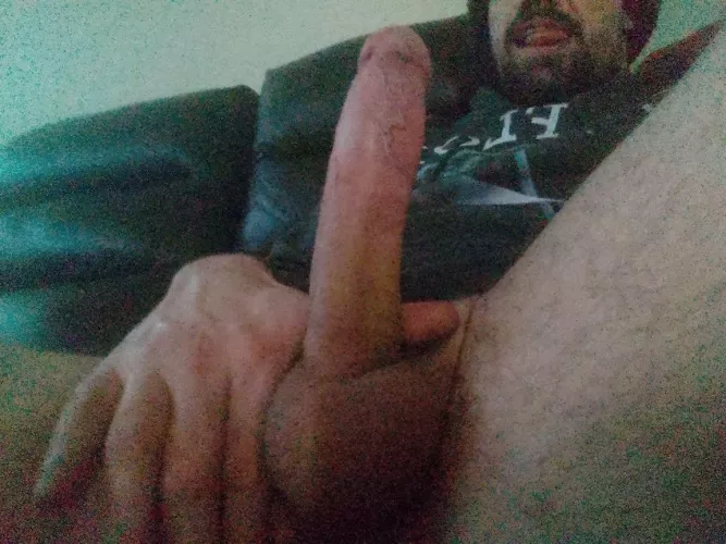 Soooooooo horny hmu m4f location se Melb