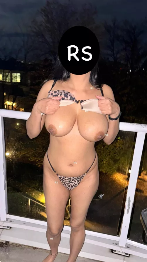 Trying to give neighbours a nice view 😜