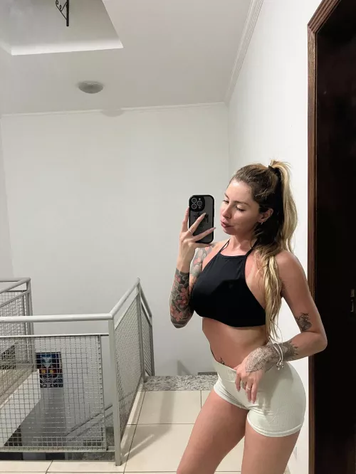 wanna have some fun tonight? hmu! F22