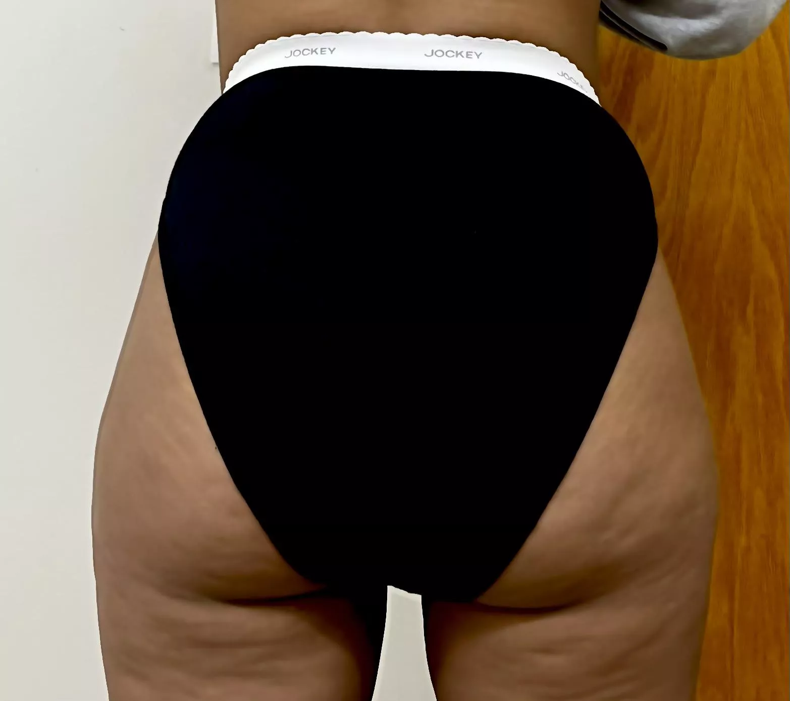 Weekend work day panties 😘