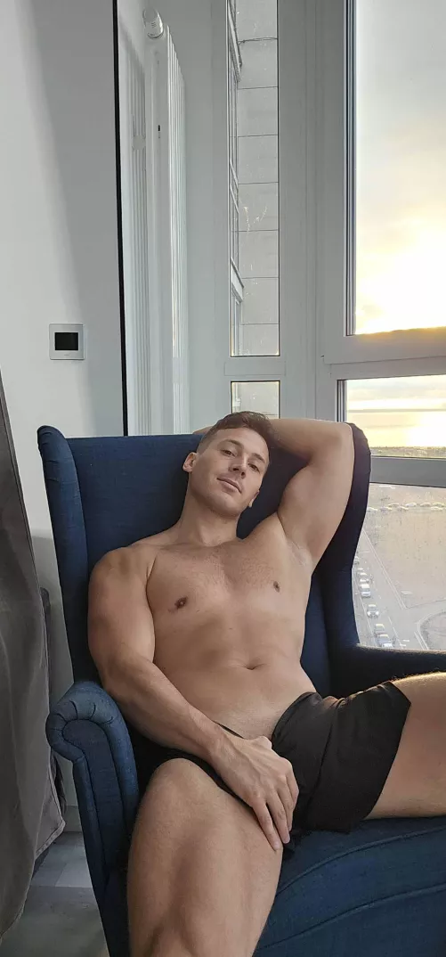 Who likes a big chest?