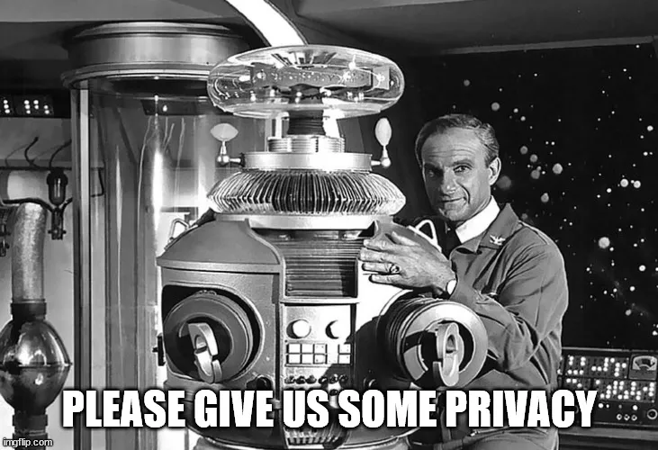 You can see the horniness in this robot fucker's eyes. 