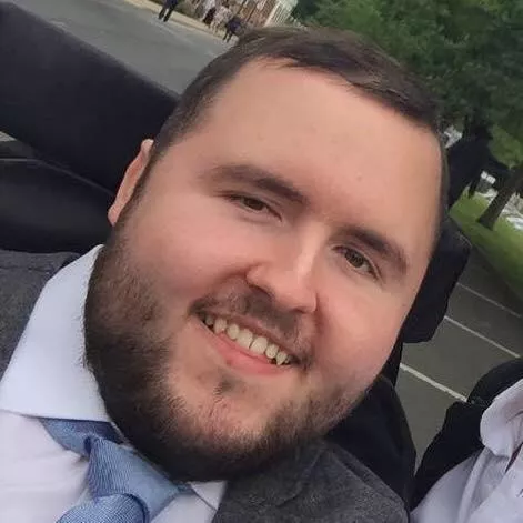 z28 [M4M] Hull Yorkshire UK - Curious and looking for first time, possible relationship M4M