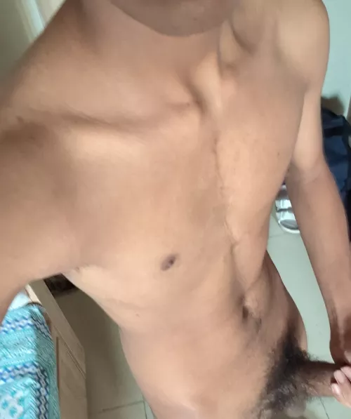 19 hung twink let's Jo w face hmu 