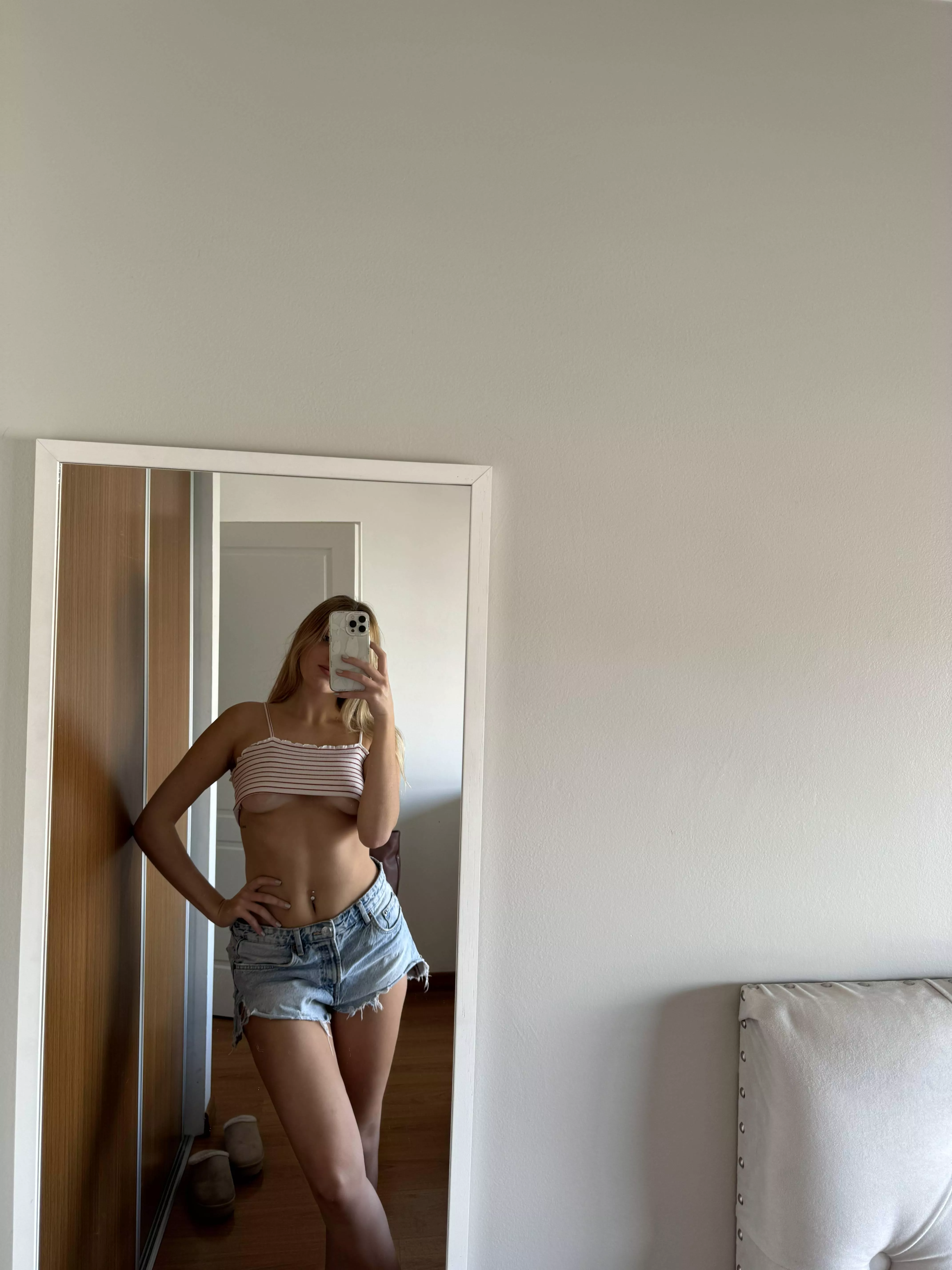 19F, Looking for daddies who are down for my kinks. i’m on birth control rn so feel free to creampie me how many times you want! Been wanting to get filled!
F4M