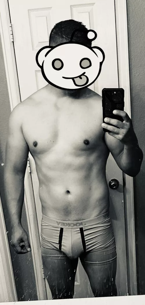 33 M4F Looking to get lucky with a sexy lady