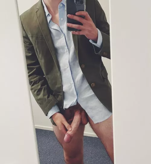 34m Cum get this BWC while I’m working from home.