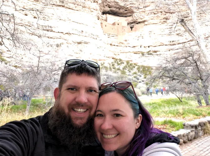 39 4MF looking for now [MKE]. You host? 