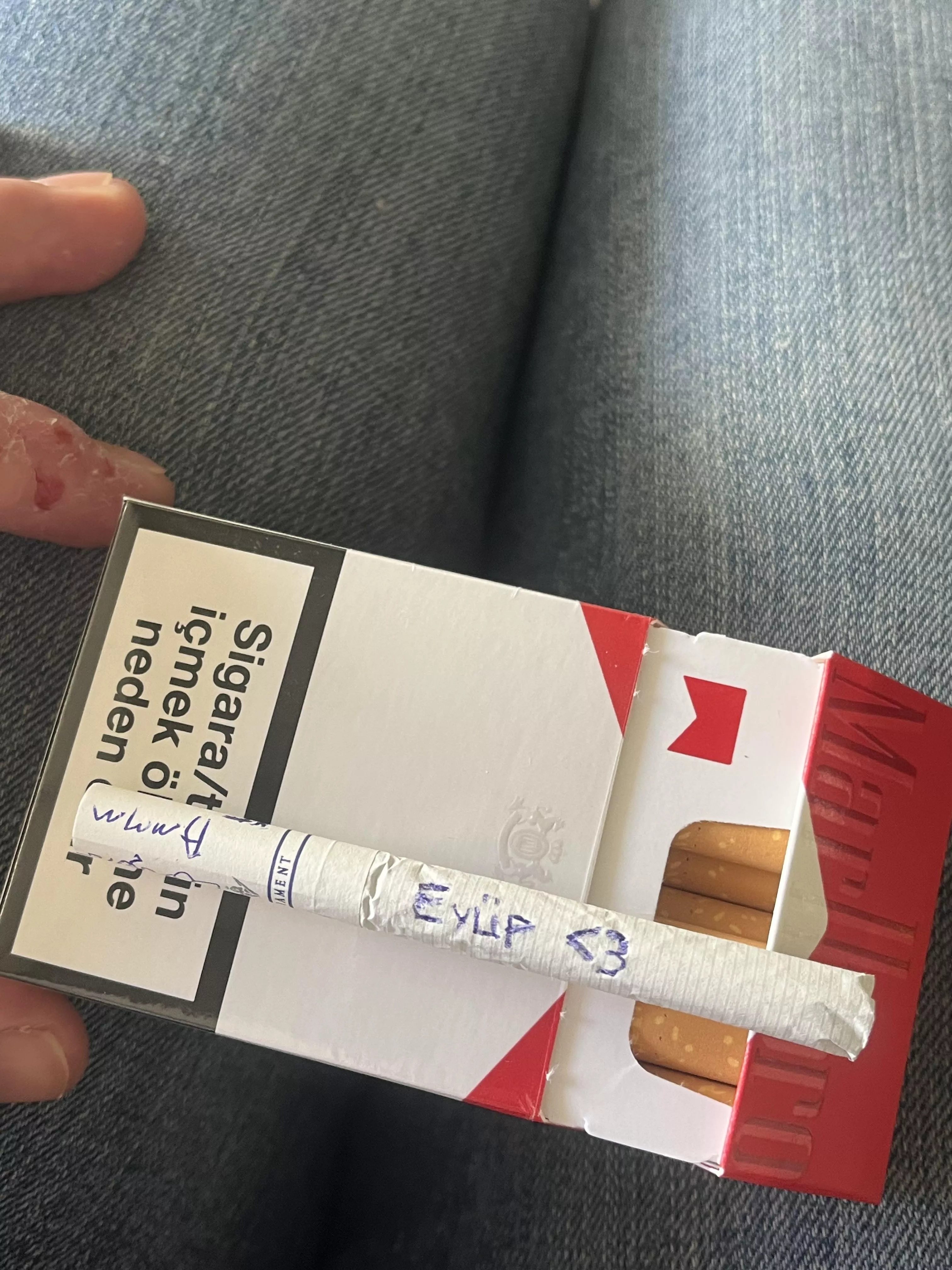 Any way I can preserve this cigarette for the memories? 