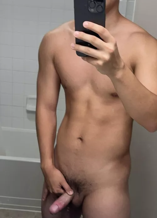 Bit lonely w/ just me. Anyone want to join? 