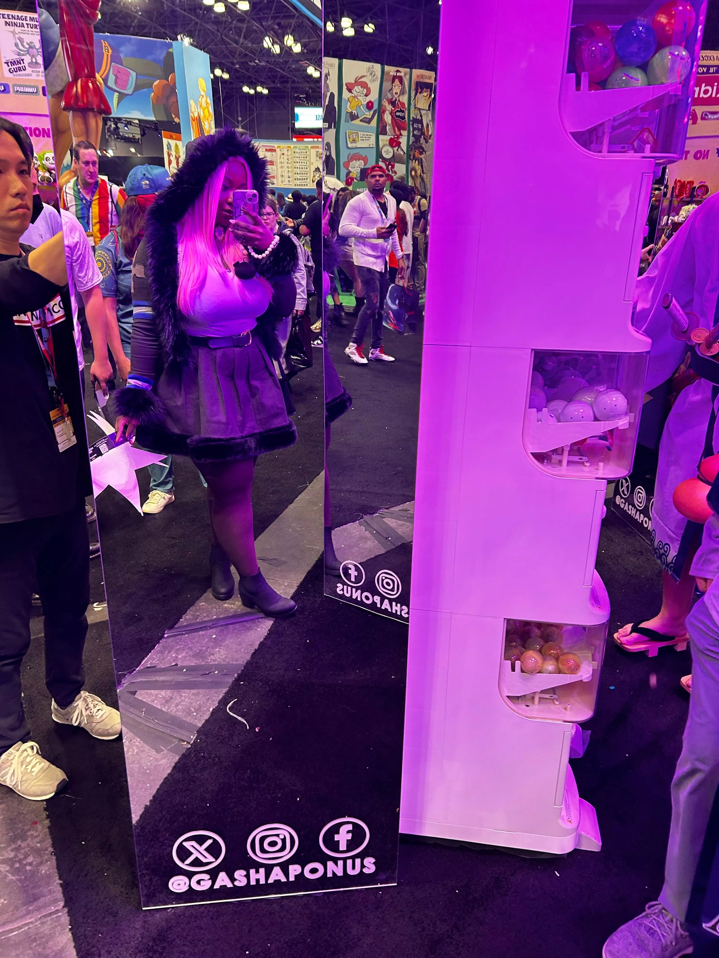 Black Dommes that cosplay. Whole cosplay outfit was beta funded π₯΅.  Black Dommes that cosplay. Whole cosplay outfit was beta funded π₯΅.