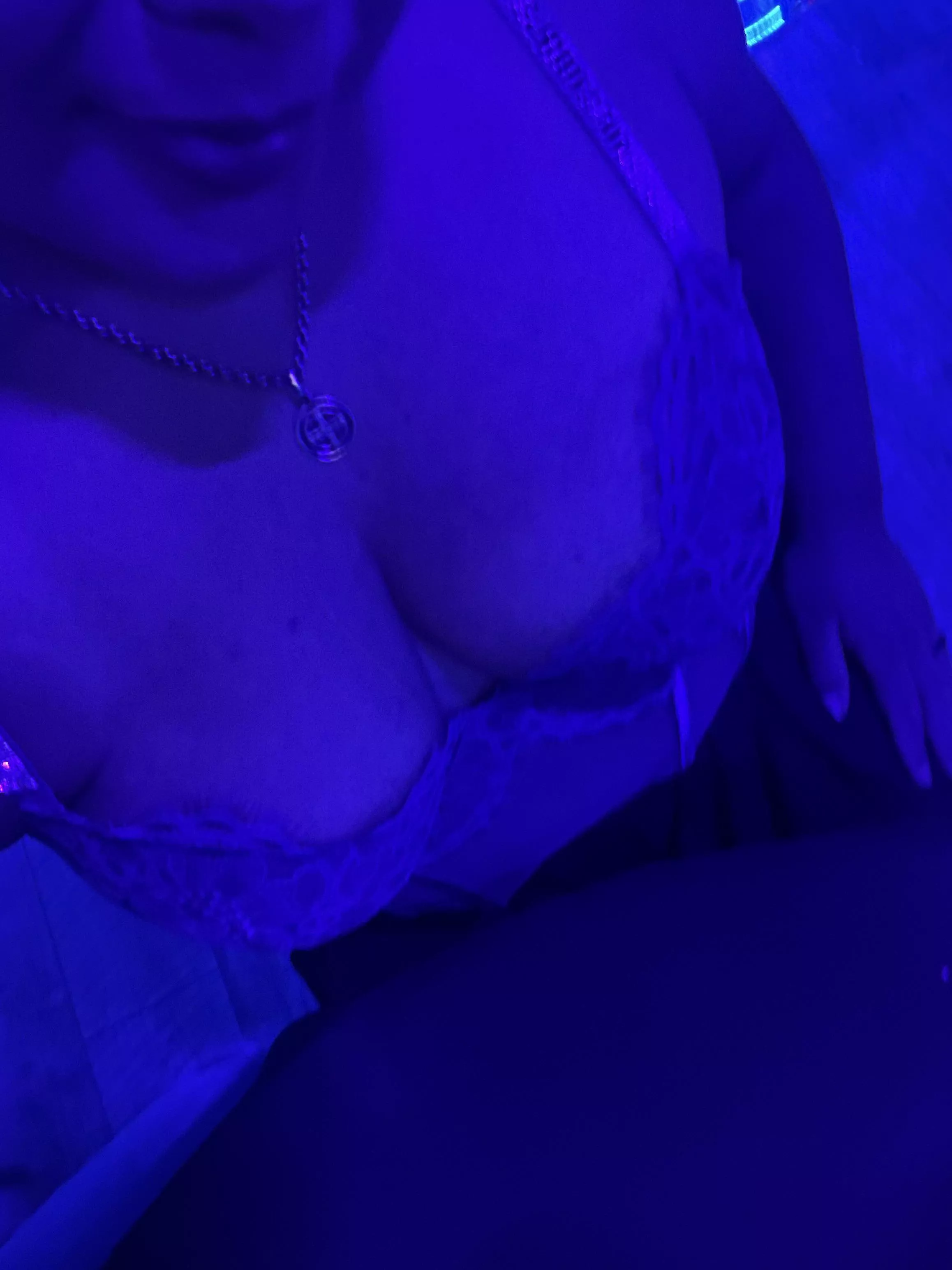 [c] @ club Eden! This is our first time here 